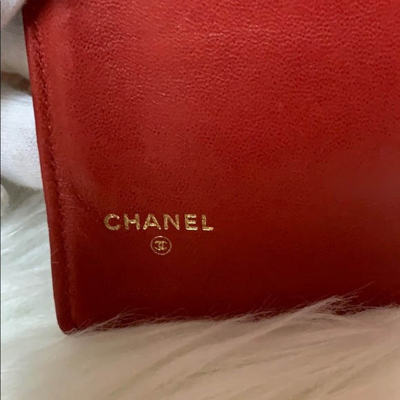 Chanel red bifold wallet with kiss lock coin purse - Picture 9 of 9